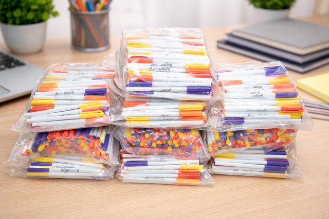 Plastic pens For Promotion