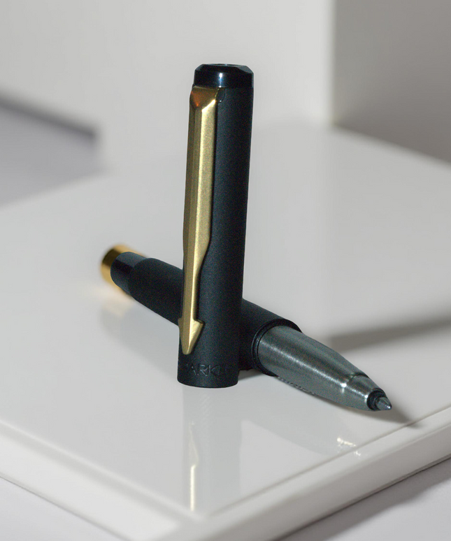 Parker Vector Matte Black RB GT