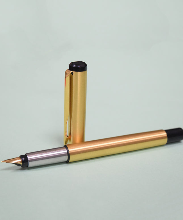 Parker Fountain Pen - Golden