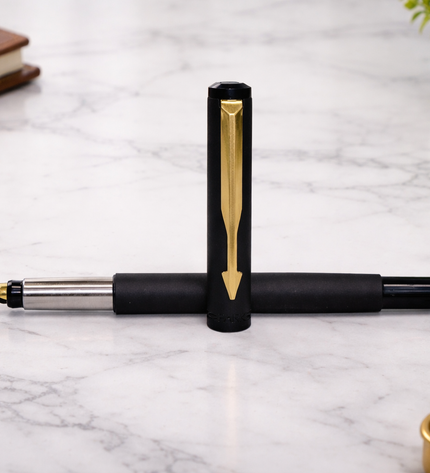 Vector Matte Black Fountain Pen GT