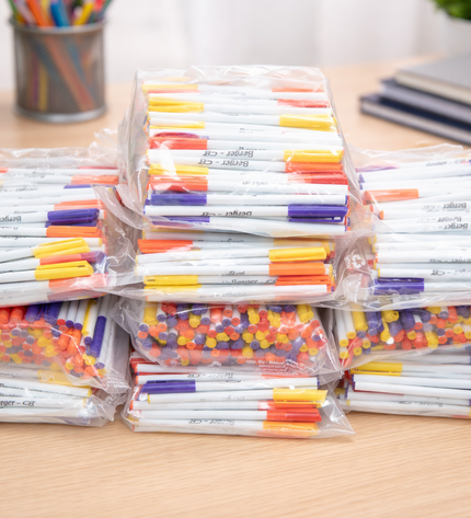 Plastic pen-Bulk