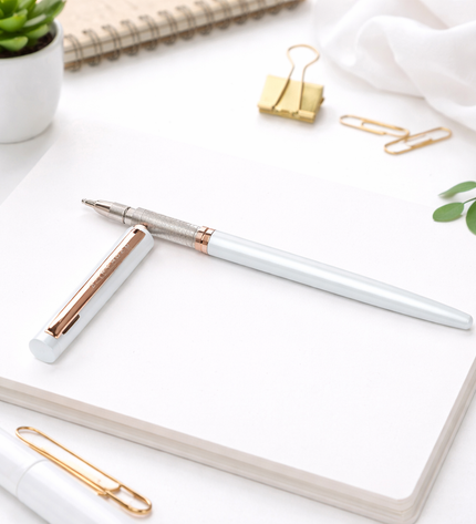 Submarine Slim White ball pen