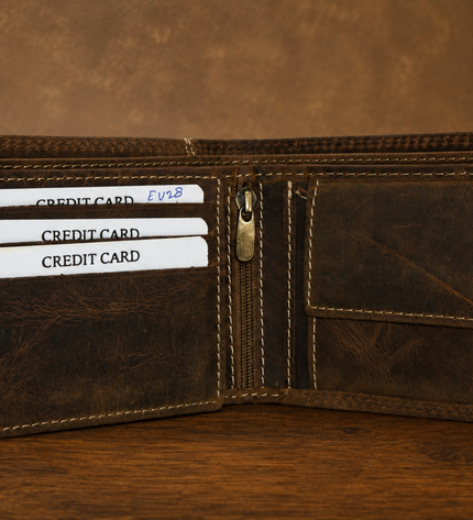 Outer Pocket Inside Zipper Wallet-Chocolate Brown