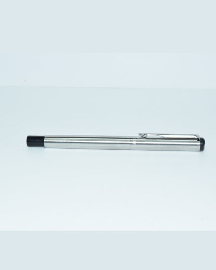 Parker Vector Matte Black Fountain Pen With Chrome Trim-Fine